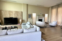 Gündoğan’da manzaralı, havuzlu lüks villa