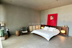 Gündoğan’da manzaralı, havuzlu lüks villa