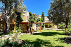 Denize 50 Metrelik Mesafede Kiralık Lüks Villa