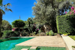 Denize 50 Metrelik Mesafede Kiralık Lüks Villa