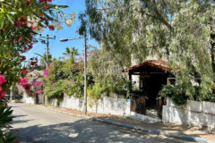 Bodrum, Yeniköy’de geniş, karakteristik kiralık daire