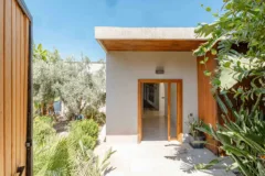 Bodrum Merkez’de Geniş Bahçeli, Deniz Manzaralı Tek Katlı Villa