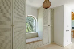 Bodrum Merkez’de Geniş Bahçeli, Deniz Manzaralı Tek Katlı Villa