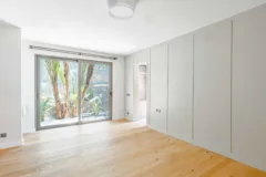 Bodrum Merkez’de Geniş Bahçeli, Deniz Manzaralı Tek Katlı Villa