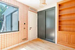 Bodrum Merkez’de Geniş Bahçeli, Deniz Manzaralı Tek Katlı Villa