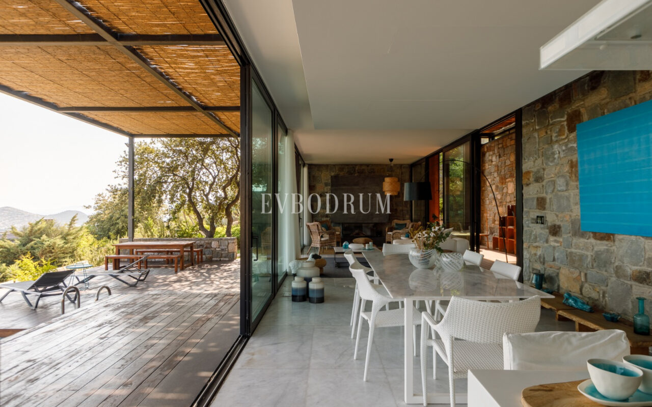 Ödüllü Mimar Tarafından Tasarlanmış Çağdaş Villa