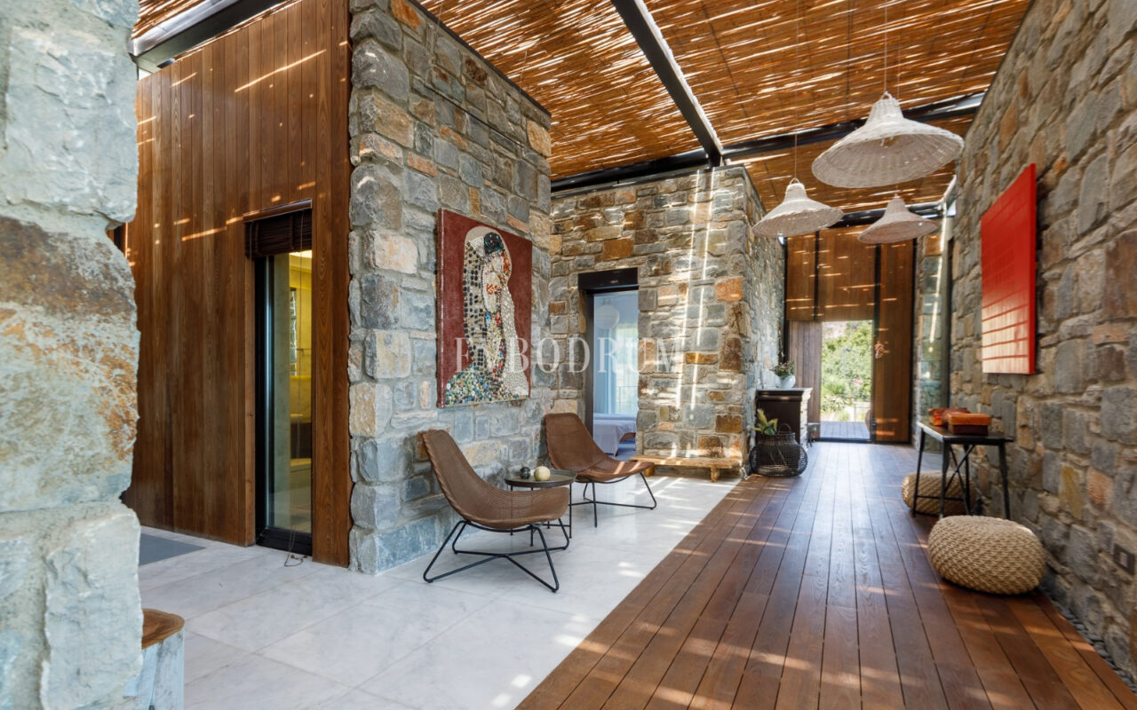 Ödüllü Mimar Tarafından Tasarlanmış Çağdaş Villa