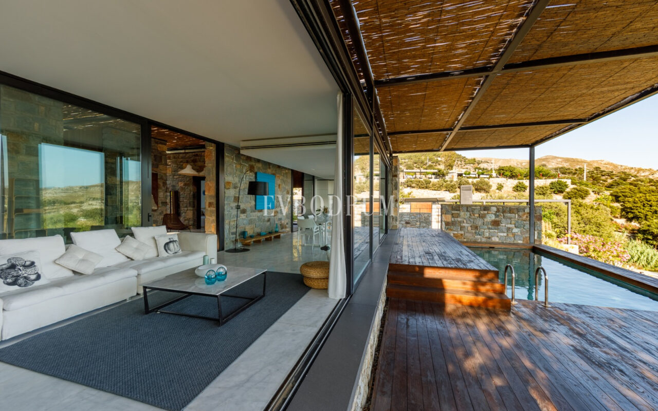 Ödüllü Mimar Tarafından Tasarlanmış Çağdaş Villa