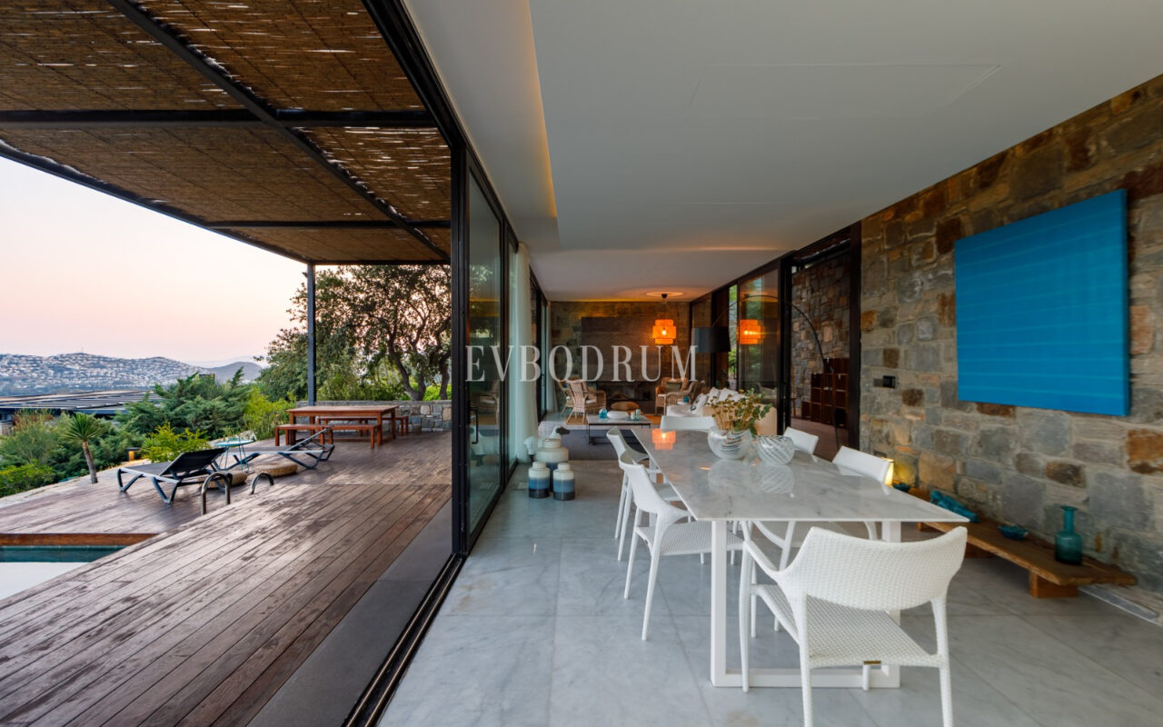 Ödüllü Mimar Tarafından Tasarlanmış Çağdaş Villa