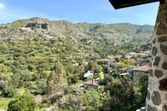 10.000 m2 Arsa İçinde 8 Bağımsız Taş Ev