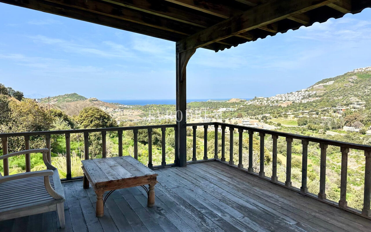 10.000 m2 Arsa İçinde 8 Bağımsız Taş Ev