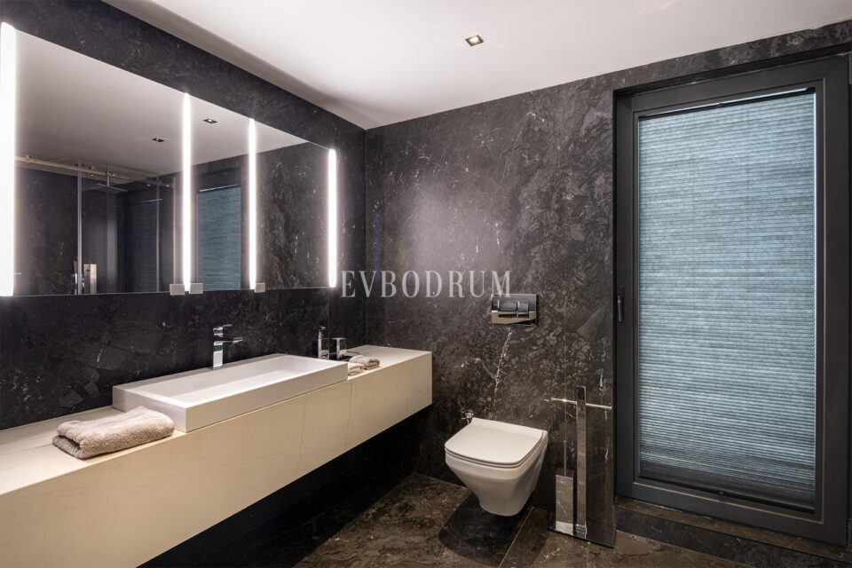 Yalıkavak'ta denize sıfır, özel iskeleli lüks villa – A4107B7A Abda 44Ff 876E A67822Ad22D4