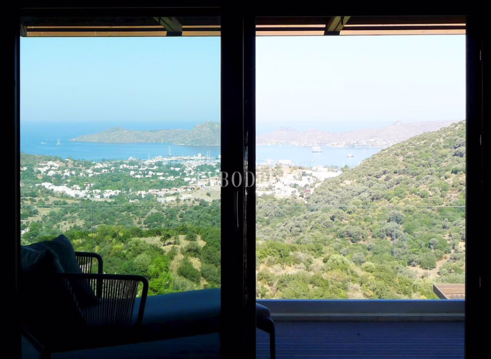 Yalikavak koyu manzarasına hakim malikane – Bedroom1 View