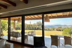 Bodrum Merkez’de Geniş Bahçeli, Deniz Manzaralı Tek Katlı Villa