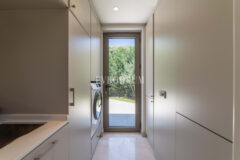 Bodrum Merkez’de Geniş Bahçeli, Deniz Manzaralı Tek Katlı Villa