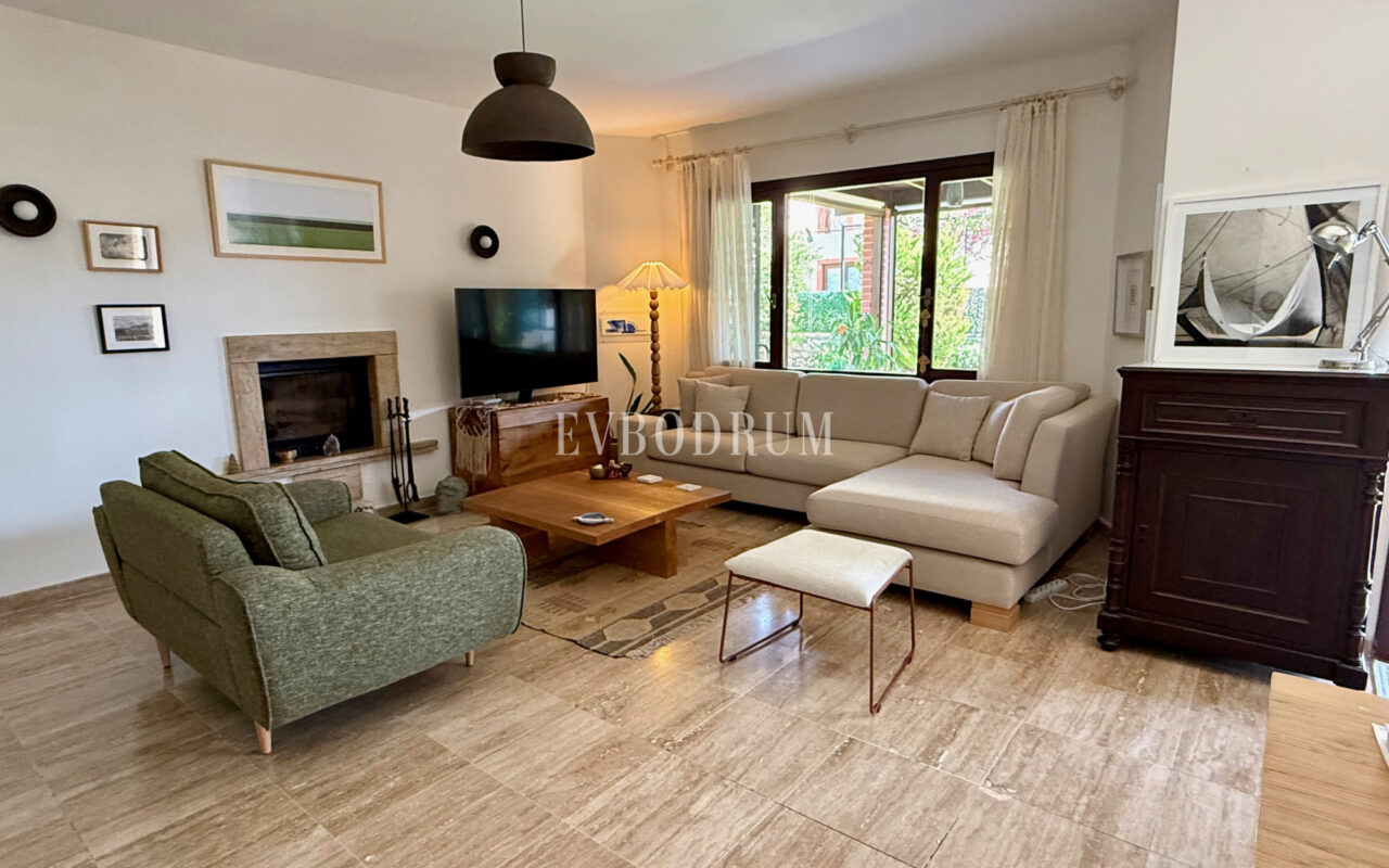 Çamlı Konakları, Gündoğan’da Doğa Manzaralı Geniş Ev