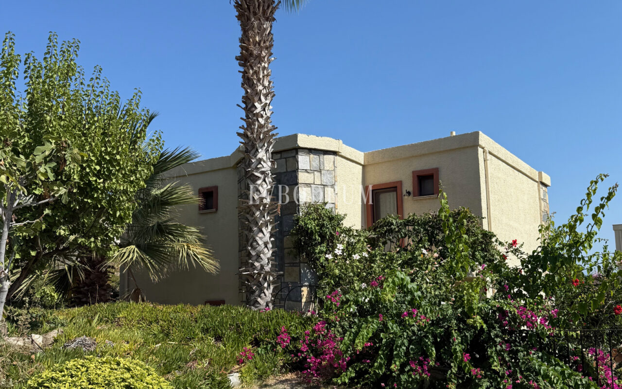 Çamlı Konakları, Gündoğan’da Doğa Manzaralı Geniş Ev