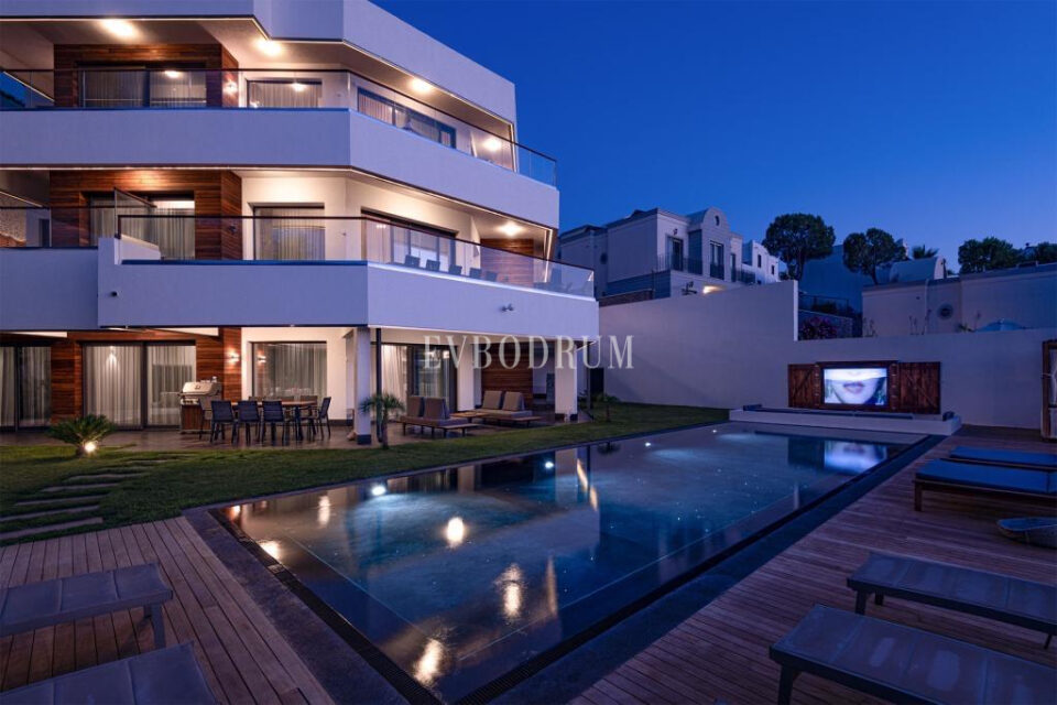 Yalıkavak'ta denize sıfır, özel iskeleli lüks villa – Cf119E55 Fc68 4Cd4 B4D1 9Cbb5D64E891