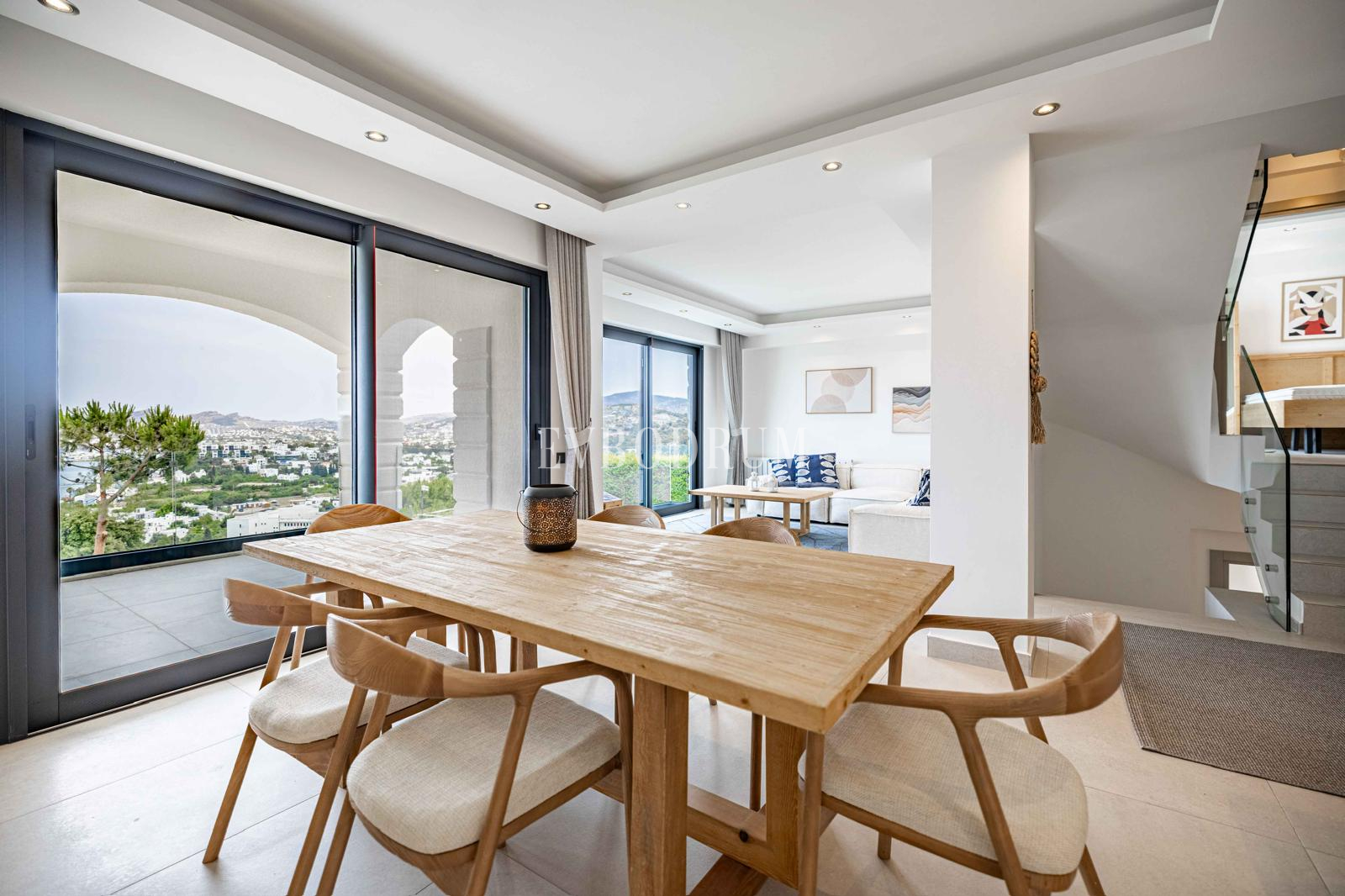 completely-renovated-detached-house-with-private-pool-6835b1ef26997