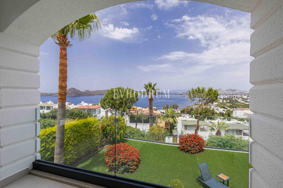 Tamamen yenilenmiş özel havuzlu ve deniz manzaralı müstakil ev – Completely Renovated Detached House With Private Pool 6835B1F9B5815