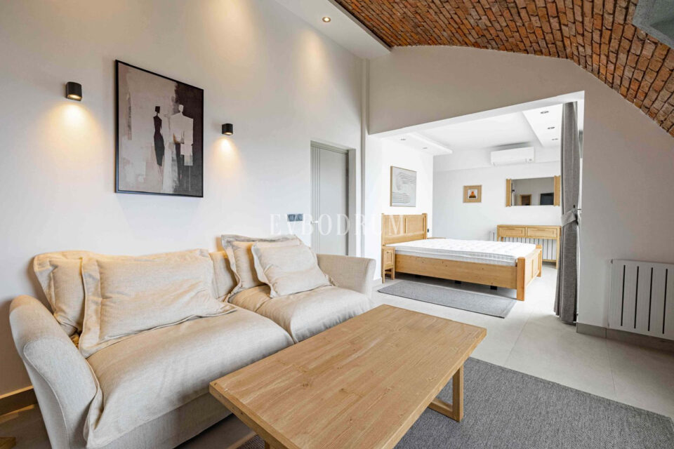 Tamamen yenilenmiş özel havuzlu ve deniz manzaralı müstakil ev – Completely Renovated Detached House With Private Pool 6835B1Fc49Da1