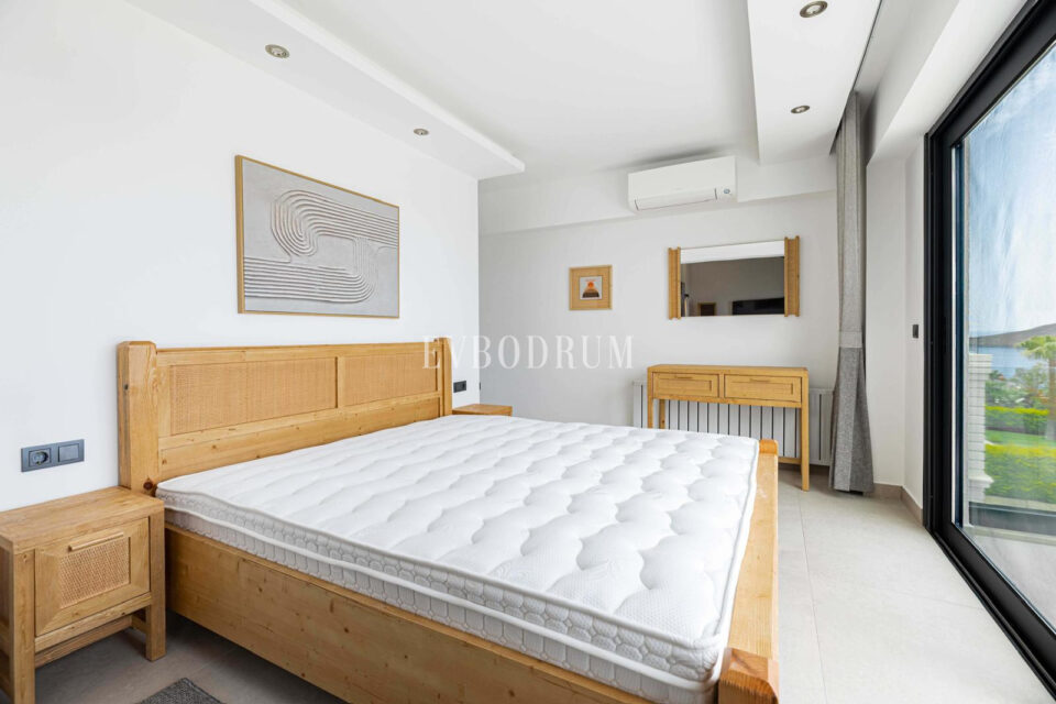 Tamamen yenilenmiş özel havuzlu ve deniz manzaralı müstakil ev – Completely Renovated Detached House With Private Pool 6835B20026Da3