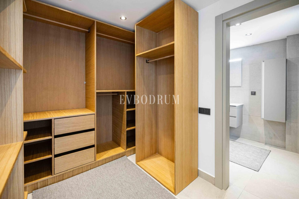 Tamamen yenilenmiş özel havuzlu ve deniz manzaralı müstakil ev – Completely Renovated Detached House With Private Pool 6835B2029D86D