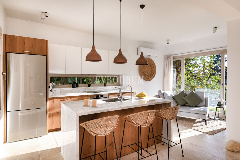 Misafir evi, havuz ve 5.025 m2 peyzajlı bahçesiyle eşsiz villa – Exceptional Villa And Guest House With Large Plot And Pool 689203840A2Fb