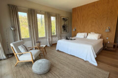 Misafir evi, havuz ve 5.025 m2 peyzajlı bahçesiyle eşsiz villa