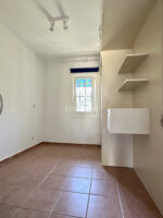 An apartment with beautiful sea views and roof terrace – Img