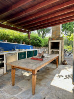 Yalıkavak’ta havuzlu ve misafirhaneli otantik taş villa – Img