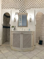 Yalıkavak’ta havuzlu ve misafirhaneli otantik taş villa – Img