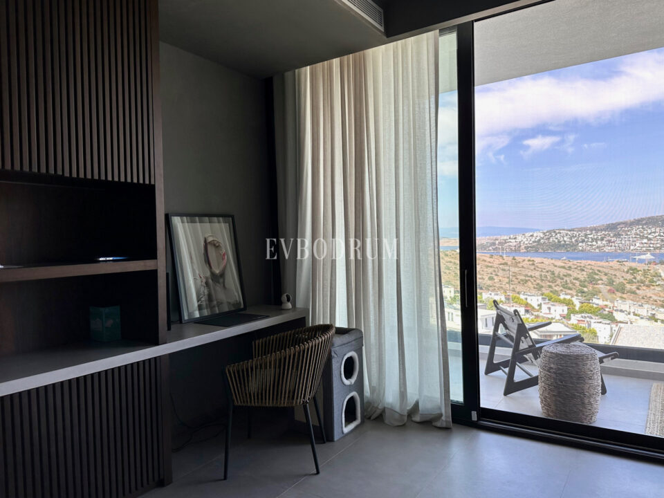 Gündoğan’da manzaralı, havuzlu lüks villa – Img