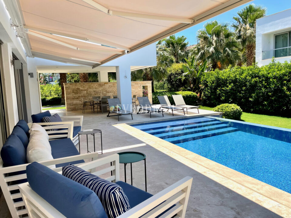 Havuzlu Yeni Villa, Sahile 5 Dakika Yürüme Mesafesinde, Haftalık Kiralık – Img