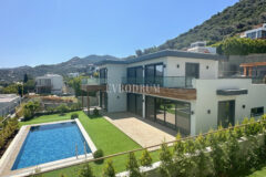 Yalıkavak'ta Marina Manzaralı Yeni Tamamlanmış Villa