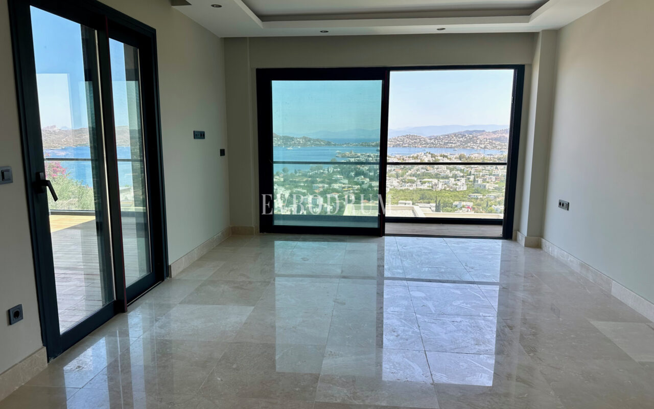 Yalıkavak'ta Marina Manzaralı Yeni Tamamlanmış Villa