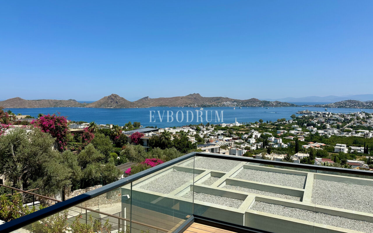 Yalıkavak'ta Marina Manzaralı Yeni Tamamlanmış Villa