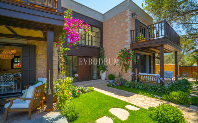 Torba’da yeni tamamlanmış, havuzlu villa – Newly Finished Villas In Torba 6836Fa677Fd9B