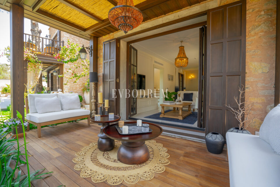 Torba’da yeni tamamlanmış, havuzlu villa – Newly Finished Villas In Torba 6836Fa73A02Df