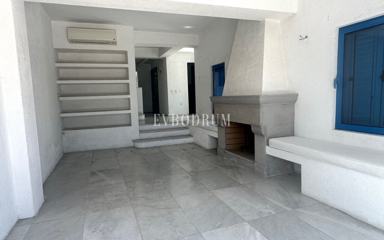 Bodrum’un kalbinde teraslı, orijinal Bodrum evi