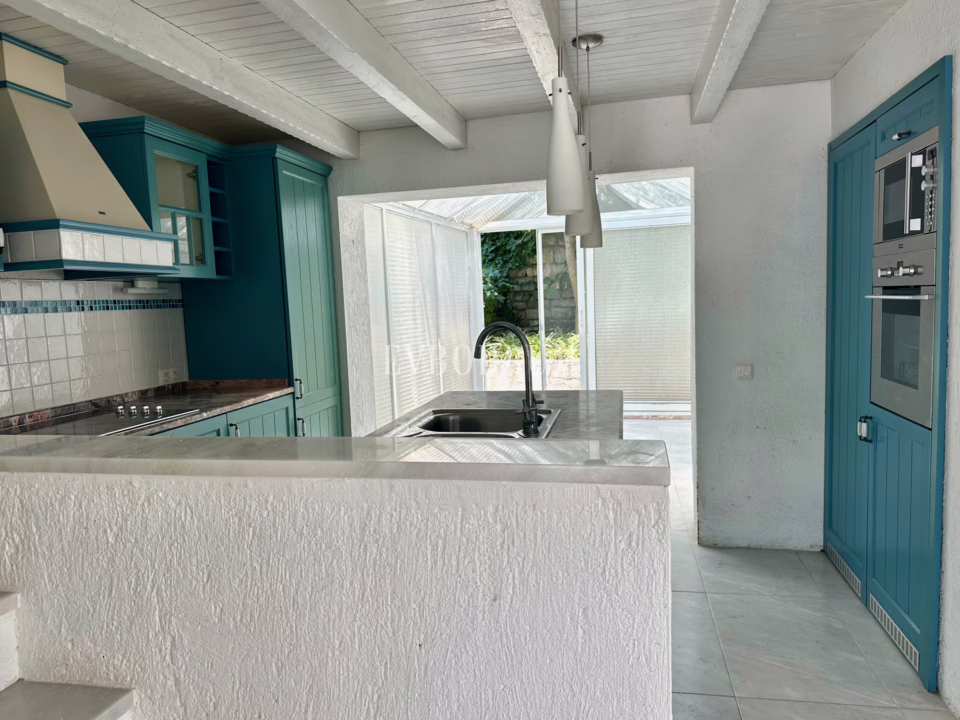 Original Bodrum house in the heart of the city – Original Bodrum House In The Heart Of The City 688A0E1Cad299