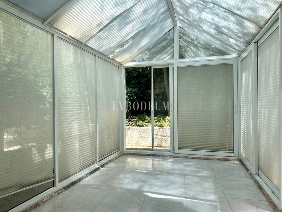 Bodrum’un kalbinde teraslı, orijinal Bodrum evi