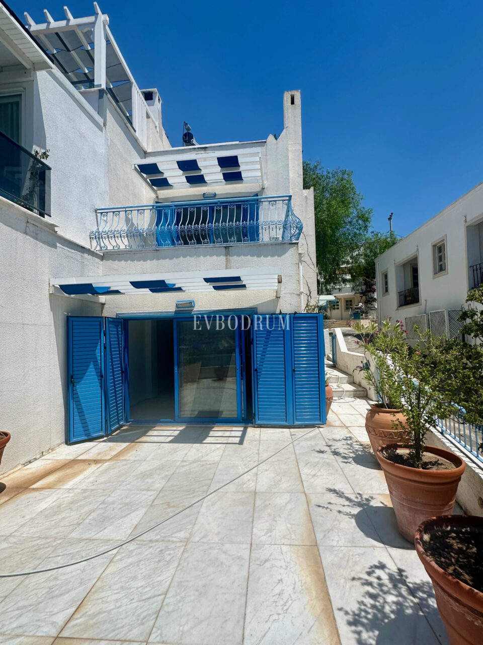 Bodrum’un kalbinde teraslı, orijinal Bodrum evi