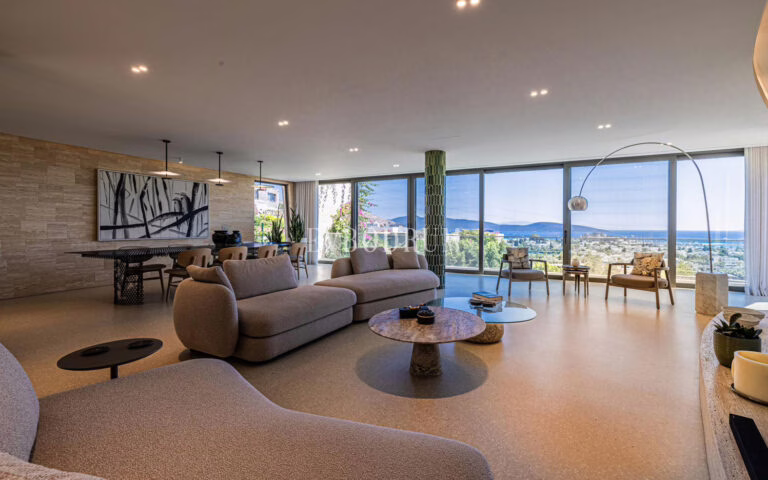 Bodrum Koyu ve Kaleye Hakim Manzarasıyla Sofistike Şehir Yaşamı – Sophisticated City Life With Views Over The Bay And The Castle 68Ca7Ac66E96D