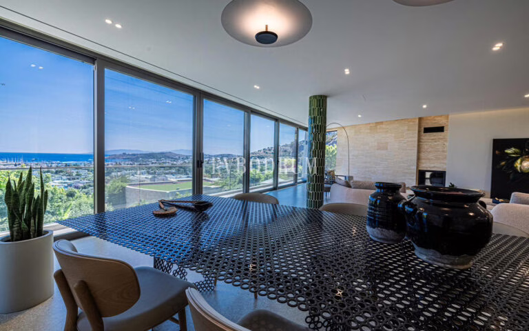 Bodrum Koyu ve Kaleye Hakim Manzarasıyla Sofistike Şehir Yaşamı – Sophisticated City Life With Views Over The Bay And The Castle 68Ca7Acf090B8