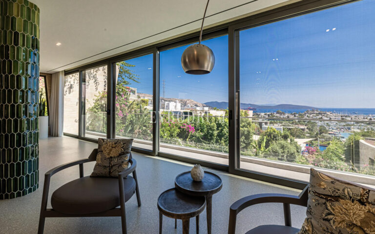 Bodrum Koyu ve Kaleye Hakim Manzarasıyla Sofistike Şehir Yaşamı – Sophisticated City Life With Views Over The Bay And The Castle 68Ca7Ad1C5Ec2