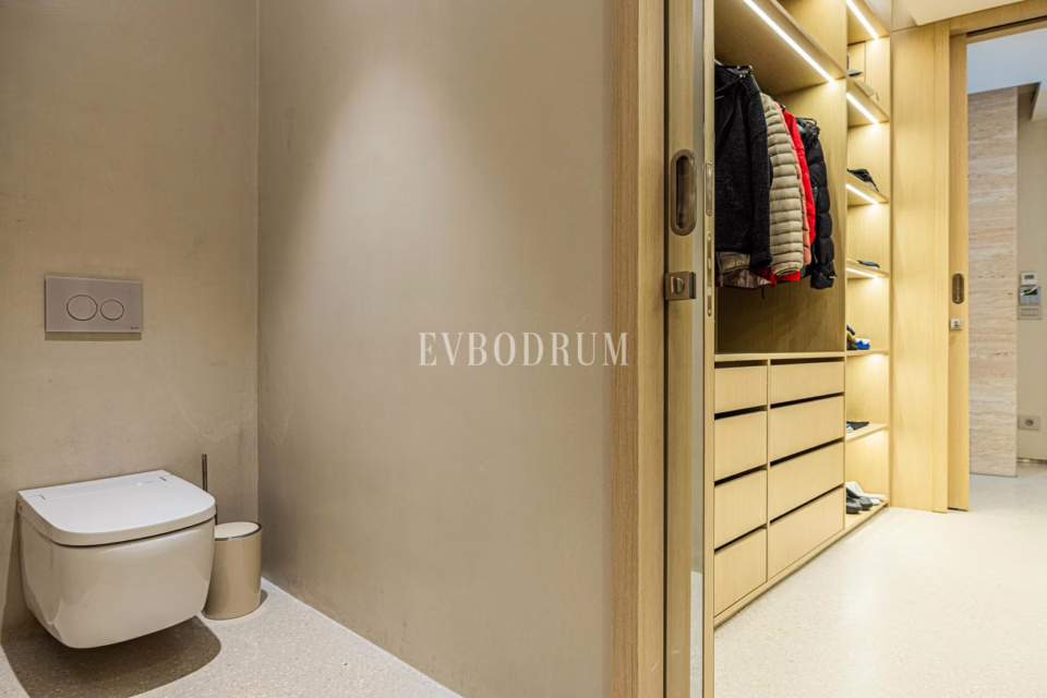 Anspruchsvolle Stadtvilla mit Blick auf die Bucht und Burg – Sophisticated City Life With Views Over The Bay And The Castle 68Ca7Afa7Ca21