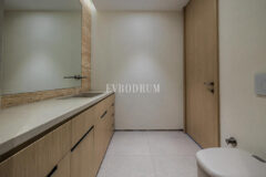 Bodrum Koyu ve Kaleye Hakim Manzarasıyla Sofistike Şehir Yaşamı