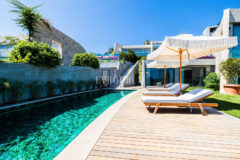 Bodrum Koyu ve Kaleye Hakim Manzarasıyla Sofistike Şehir Yaşamı