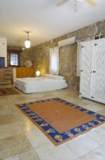 Türkbükü'nde Taş Ev, Misafir Evi ve Havuz – Stone House With Pool And Guest House In Turkbuku 6840184A65B84